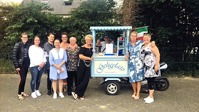 Geligelato IJscoman met overblijfmoeders Delta